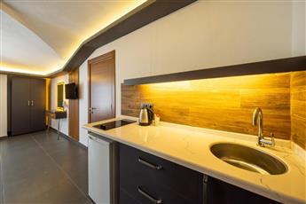 Bora Bora Boutique Hotel