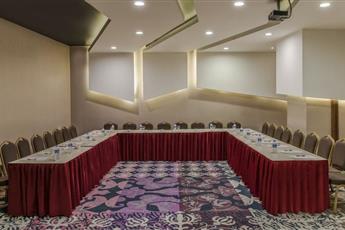 Botanik Platinum Hotel