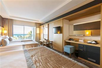 Boyalık Beach Hotel SPA & Thermal Resort 5* Boyalık Beach Hotel SPA & Thermal Resort 5*