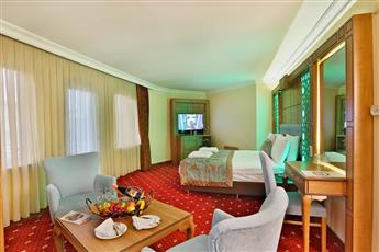 Budo Hotel 3*