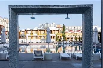 Burgas Beach Hotel 4*