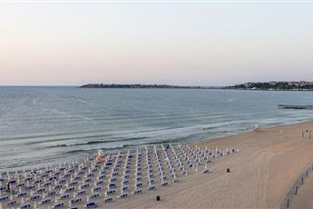 Burgas Beach Hotel 4*