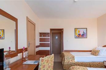 Burgas Beach Hotel 4*