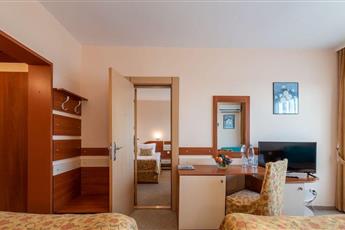 Burgas Beach Hotel 4*
