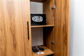 Business Life Hotel & SPA Bakirkoy 4*