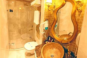 Buyuk Hamit Hotel 4*