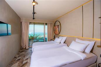 Buyuk Hotel