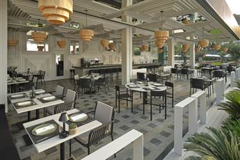 Caja By Maxx Royal 5*