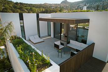 Caja By Maxx Royal 5*