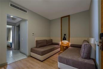 Calido Maris Hotel