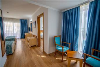 Calido Sol Hotel