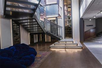 Canopy by Hilton Istanbul Taksim 4*