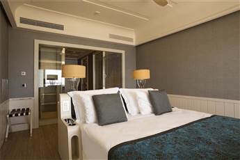 Caresse a Luxury Collection Resort & Spa 5*