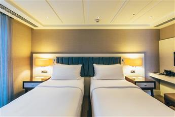 Caresse a Luxury Collection Resort & Spa