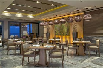Caresse a Luxury Collection Resort & Spa