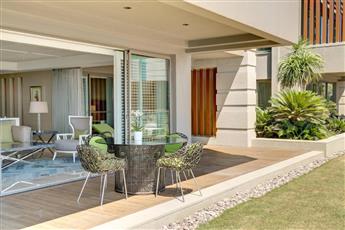 Caresse a Luxury Collection Resort & Spa