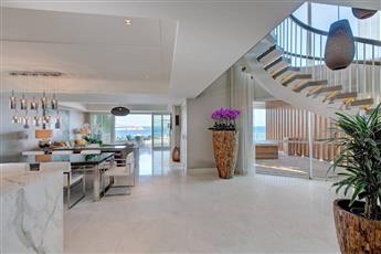 Caresse a Luxury Collection Resort & Spa
