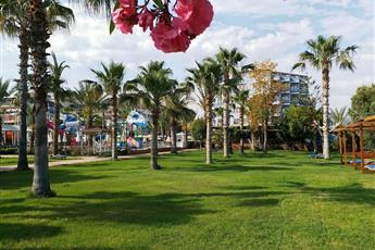 Caretta Beach Hotel