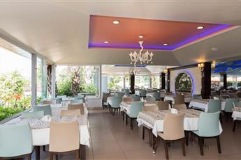 Caretta Beach Hotel 4*