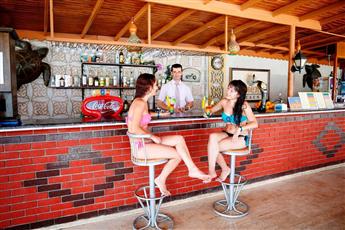 Caretta Beach Hotel 4*