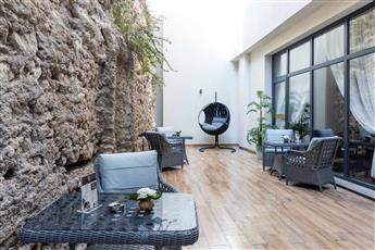 Carina Gold Hotel 4*