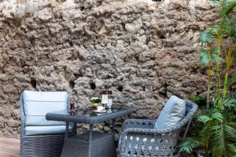 Carina Gold Hotel 4*