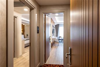 Carina Gold Hotel 4*