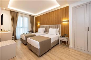 Carina Gold Hotel 4*