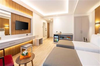 Carina Gold Hotel 4*