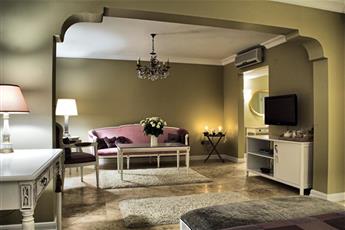 Carina Hotel 3*