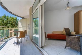 Carmen Suite Hotel