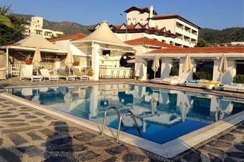 Casa Blanca Beach Hotel 4* Casa Blanca Beach Hotel 4*