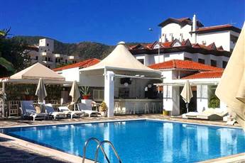 Casa Blanca Beach Hotel 4* Casa Blanca Beach Hotel 4*