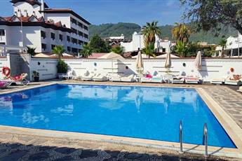Casa Blanca Beach Hotel 4* Casa Blanca Beach Hotel 4*