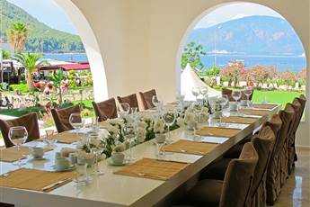 Casa Blanca Beach Hotel 4* Casa Blanca Beach Hotel 4*