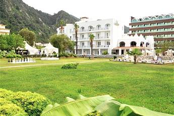 Casa Blanca Beach Hotel 4* Casa Blanca Beach Hotel 4*