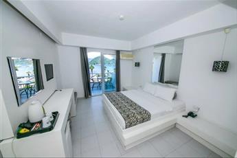 Casa Blanca Beach Hotel - Adults Only 12+