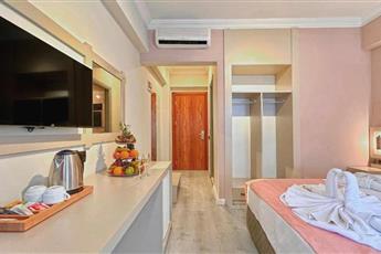 Casa De Levi̇ssi̇ Hotel Oludeni̇z 3*