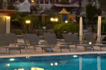 Casa De Levi̇ssi̇ Hotel Oludeni̇z