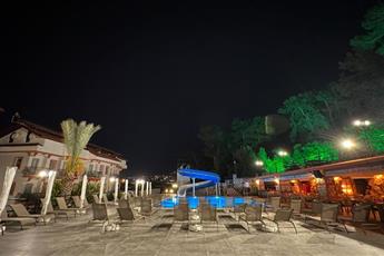 Casa De Levi̇ssi̇ Hotel Oludeni̇z