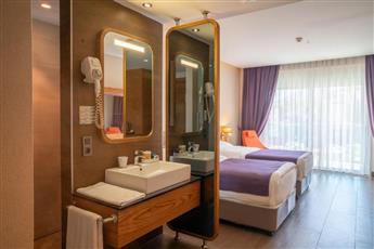 Casa De Maris Spa & Resort Hotel 5* Adults Only 16+