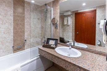 Casa Fora Beach Resort 5*