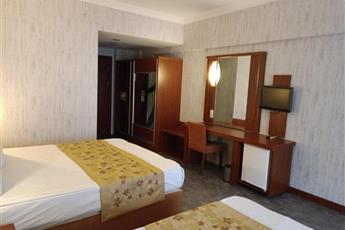 Casa Fora Beach Resort