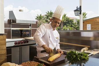 Castival Hotel Side 5*