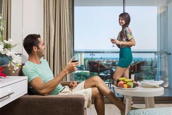 Castival Hotel Side 5*