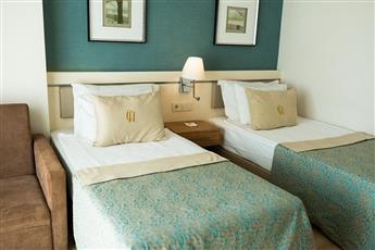 Castival Hotel Side 5*