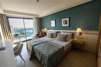 Castival Hotel Side 5*