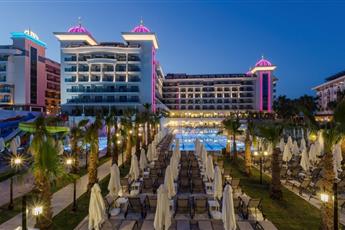 Castival Hotel Side