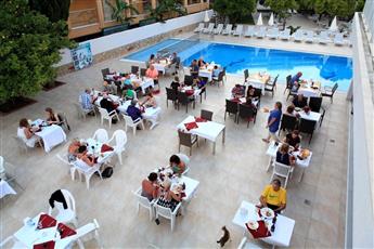 Catty Cats Garden Hotel 4*