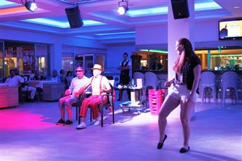 Catty Cats Garden Hotel 4*